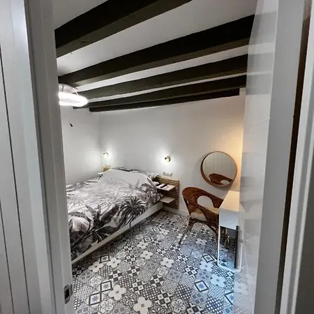 Paella Flat Old Town Apartment Alicante