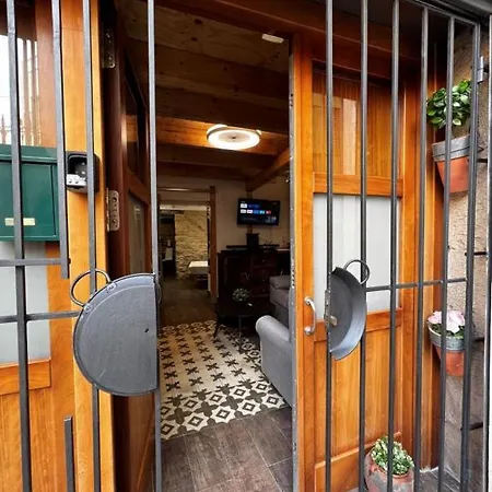 Paella Flat Old Town Apartment *